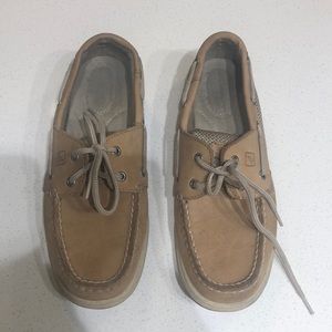 Women Sperrys